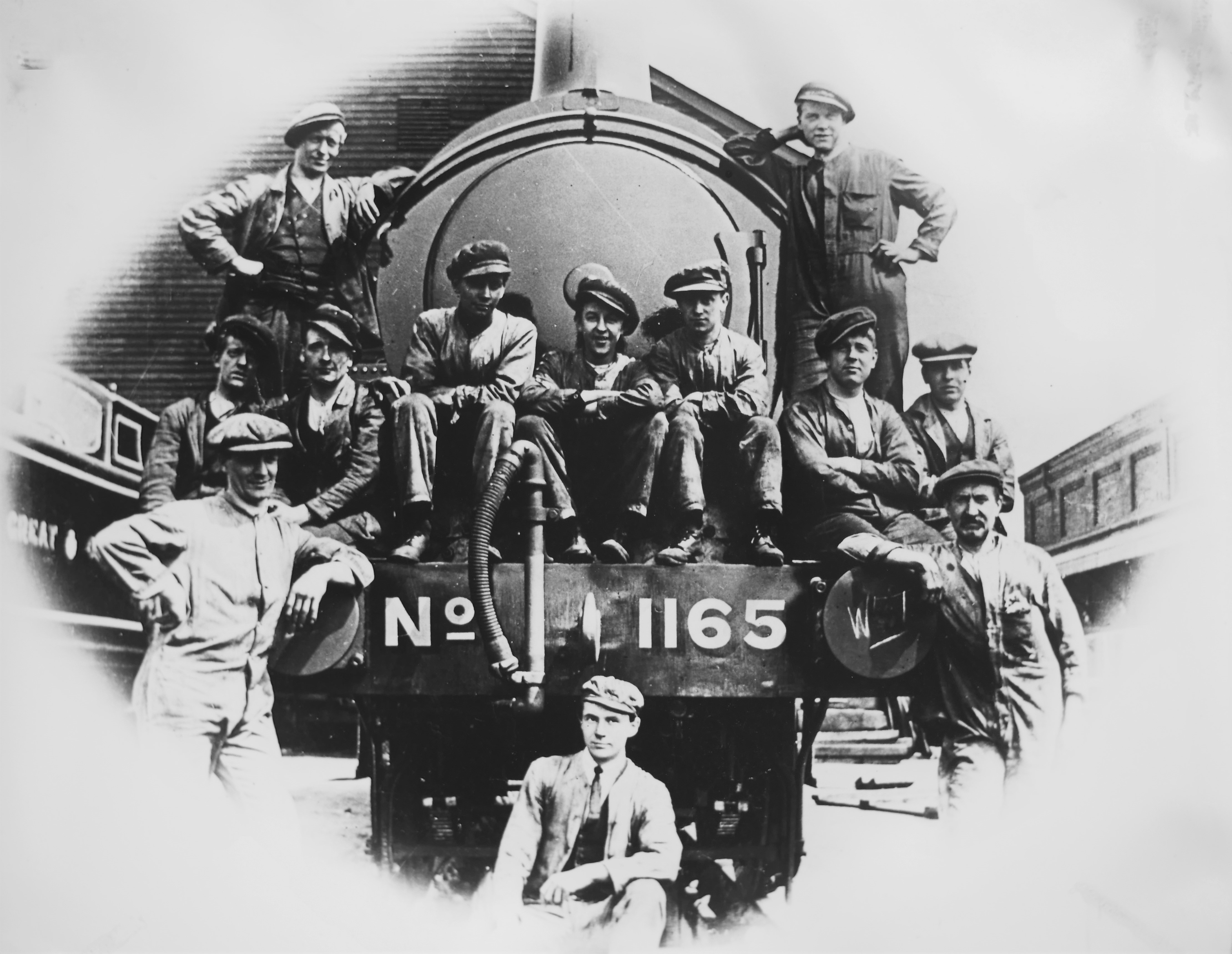 Tuxford Plant workers with Great Central Railways loco no: 1165